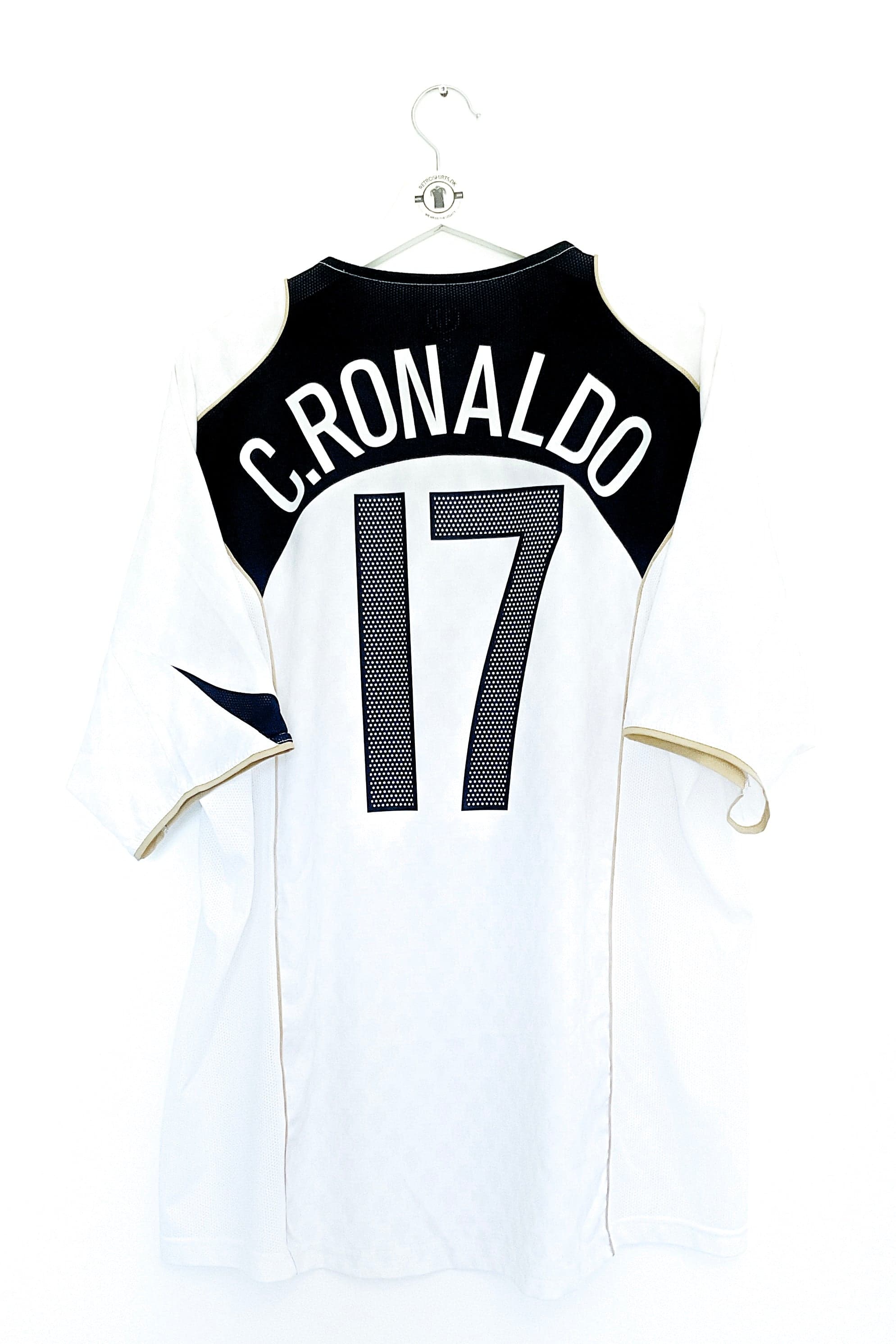Portugal 2004 Udebane Ronaldo 17